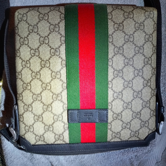 Gucci Handbags - Gucci
